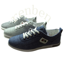 New Arriving Style Men′s Canvas Shoes